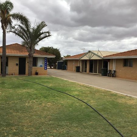 Rhodeside Lodge Geraldton Exterior foto